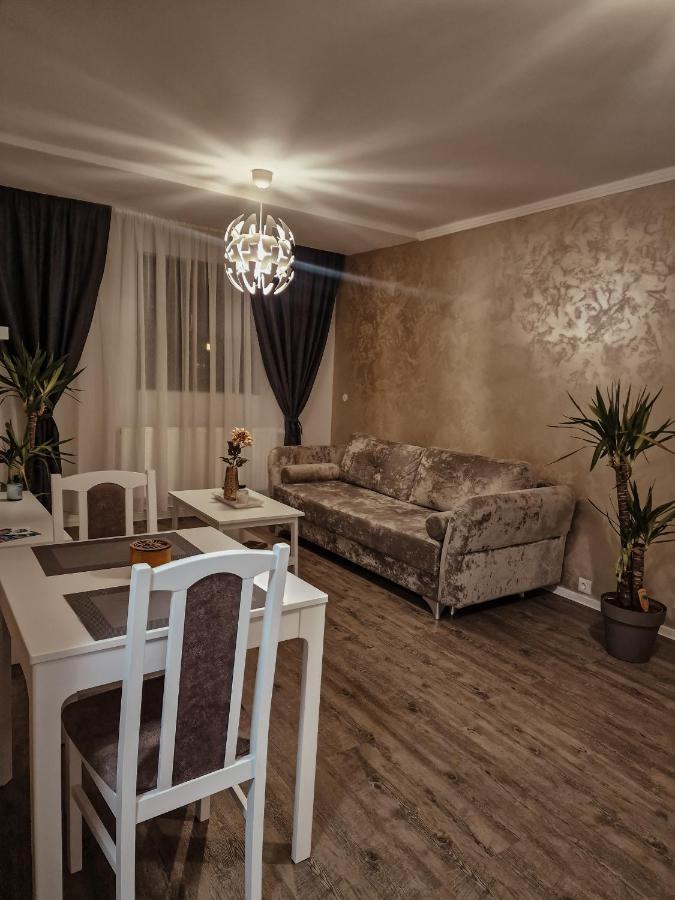Immocity Oradea Luaran gambar